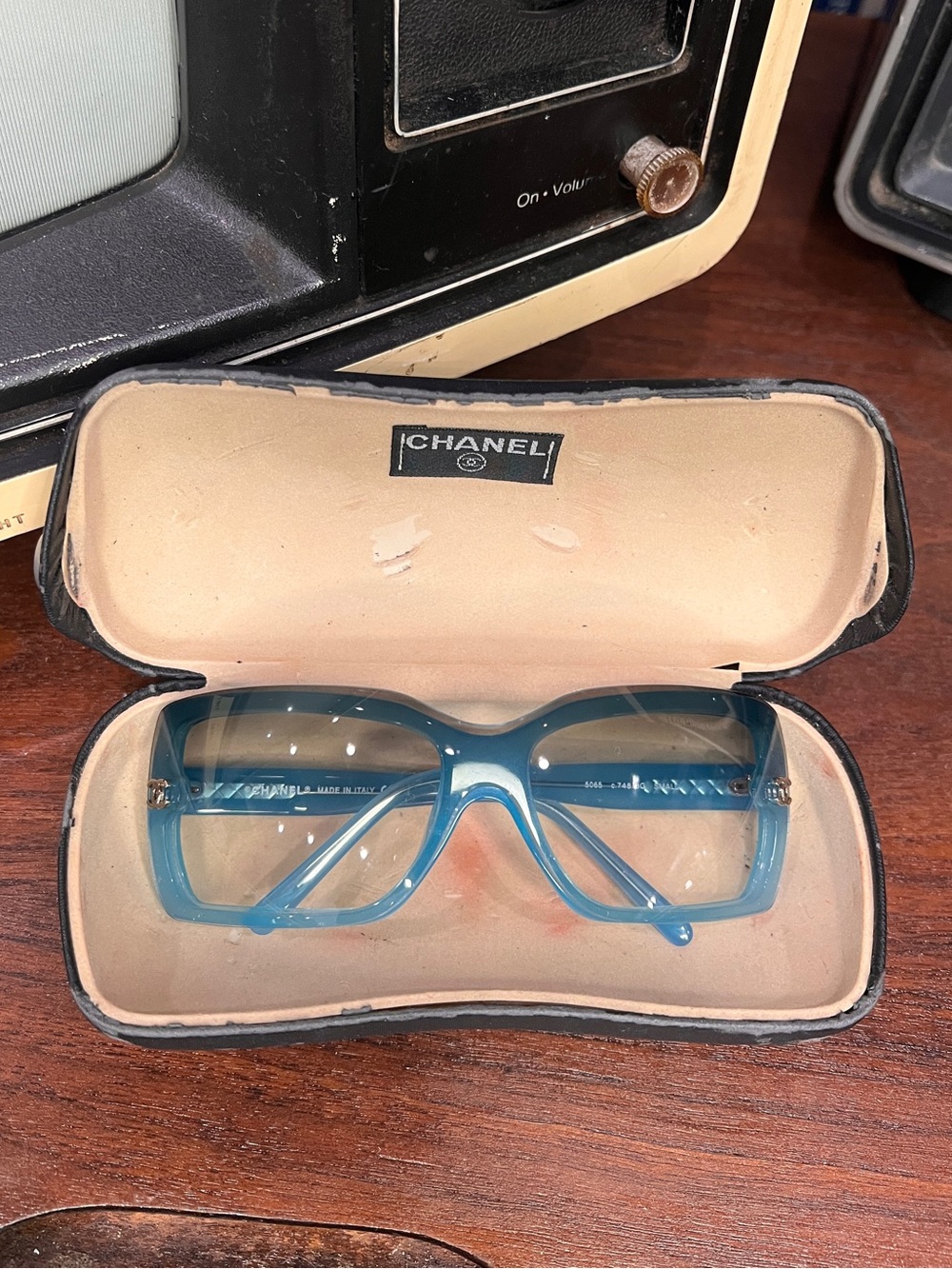 Authentic Y2K Vintage CHANEL 5065 Sunglasses Turquoise Blue